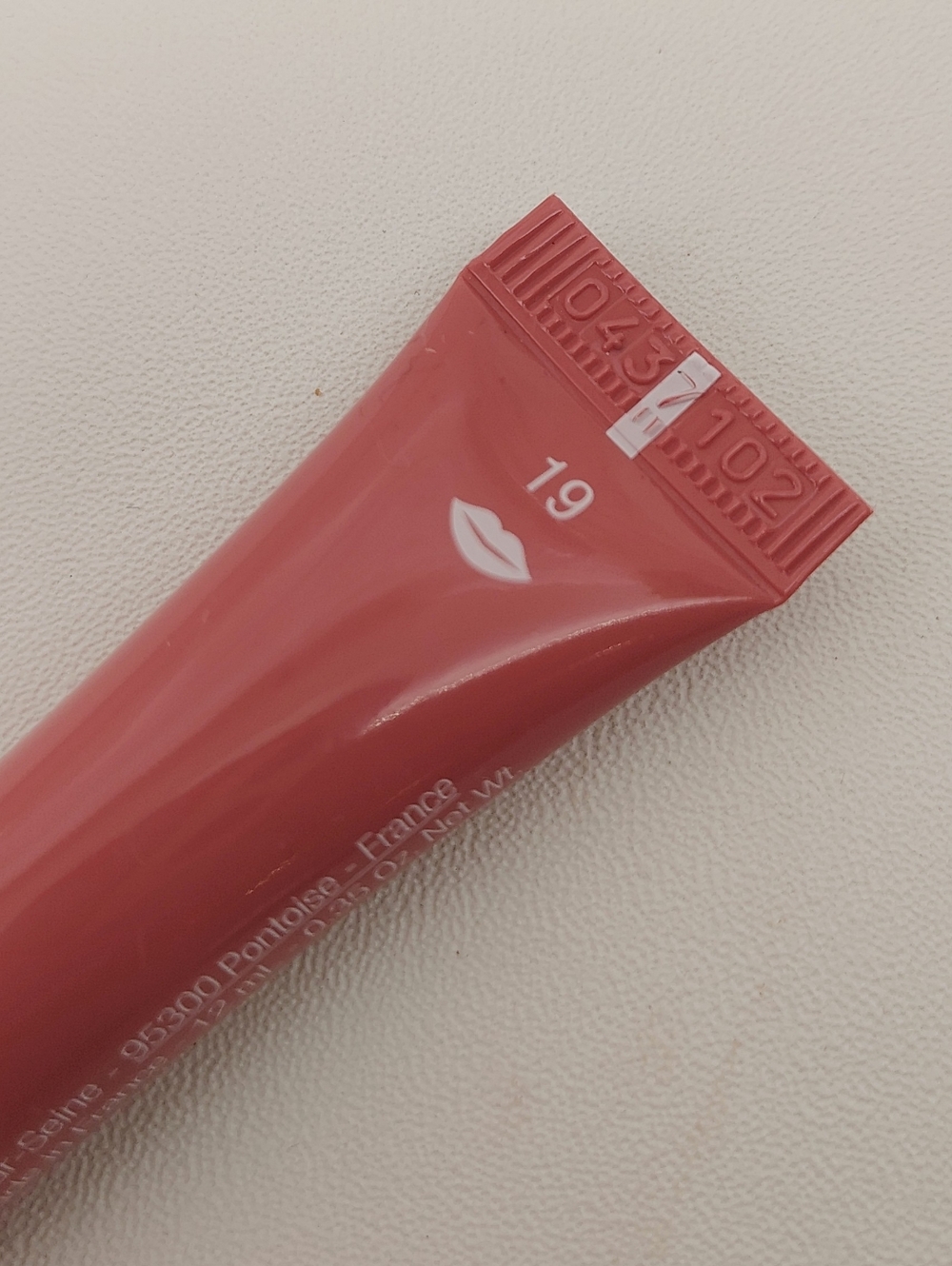 Clarins Lip Perfector  Plumping Peptide Gloss  # 19 Smokey Rose New - Picture 4 of 8